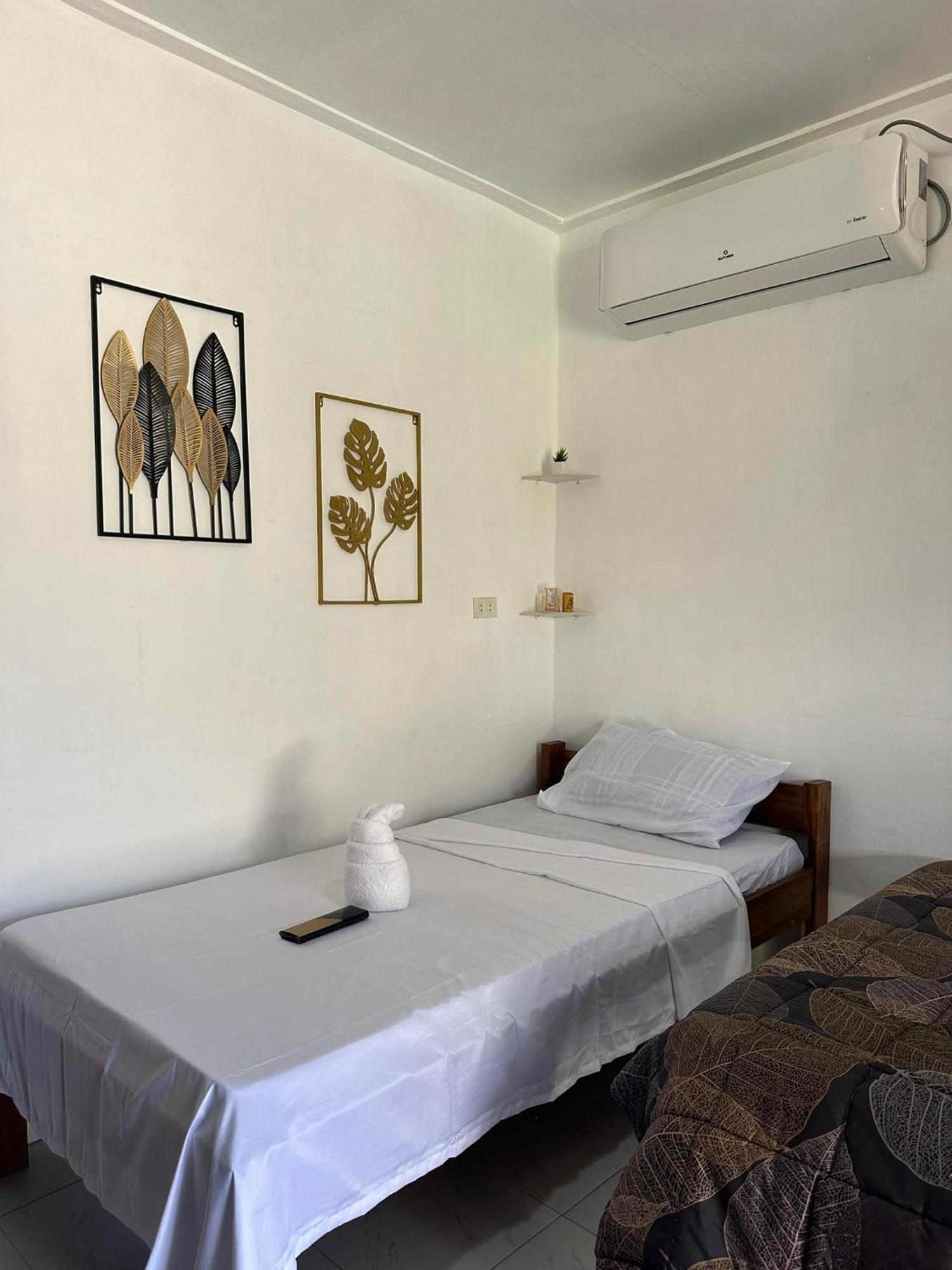Trisha Guesthouse Сан Висенте Екстериор снимка